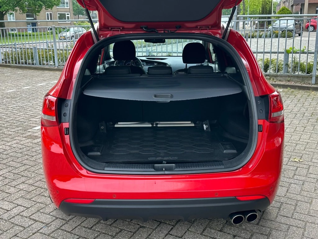 Hoofdafbeelding Kia Ceed