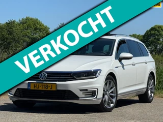 Volkswagen Passat Variant 1.4 TSI GTE Highline Executive - Oryx Parelmoer - Panorama/18" Monterey