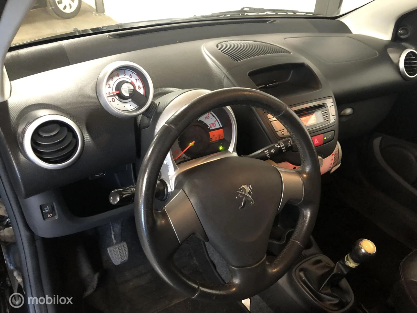 Hoofdafbeelding Peugeot 107