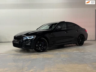 BMW 3-serie 330e eDrive Edition | M-SPORT | SCHUIF/KANTEL | HUD | H&K | LED | SHADOW LINE