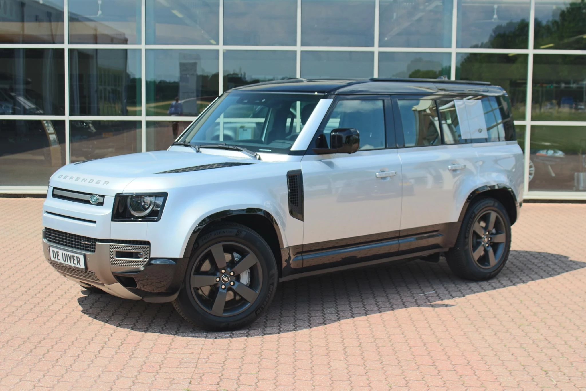 Hoofdafbeelding Land Rover Defender