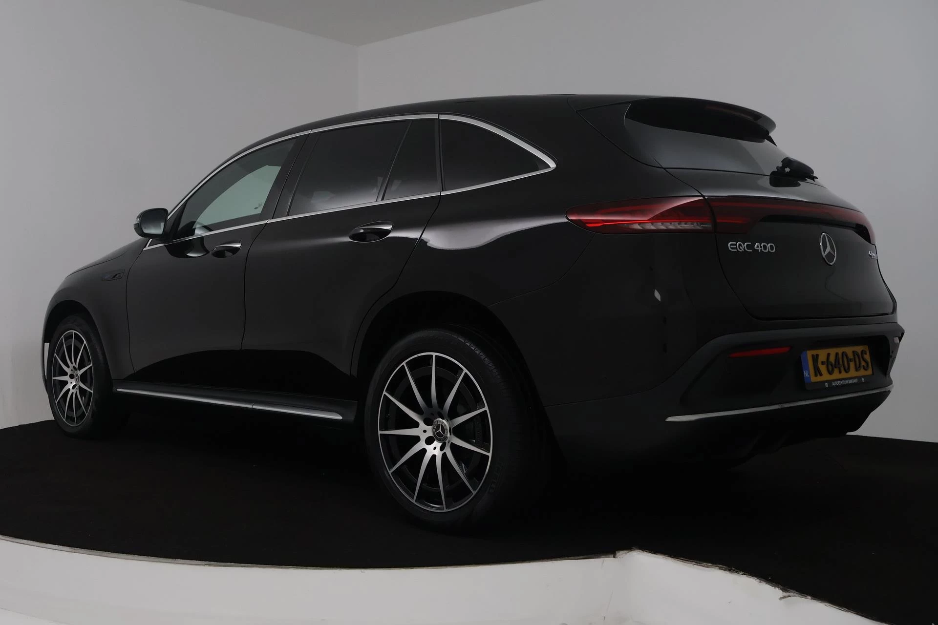 Hoofdafbeelding Mercedes-Benz EQC