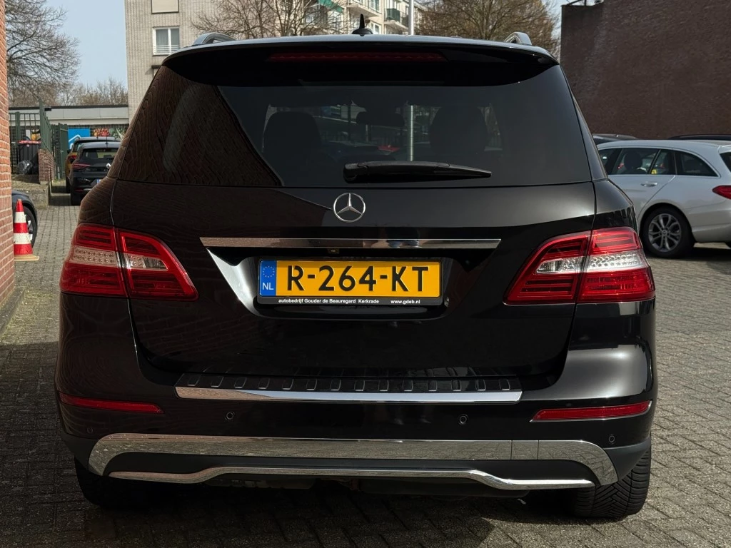 Hoofdafbeelding Mercedes-Benz M-Klasse