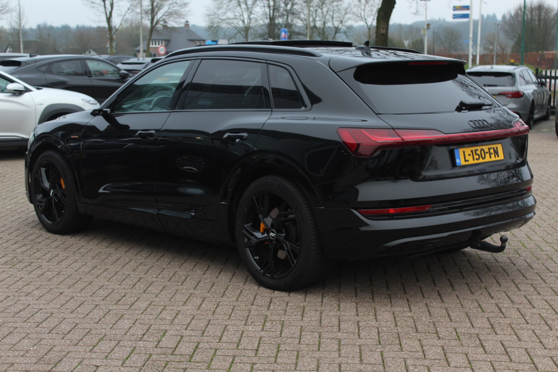 Hoofdafbeelding Audi e-tron