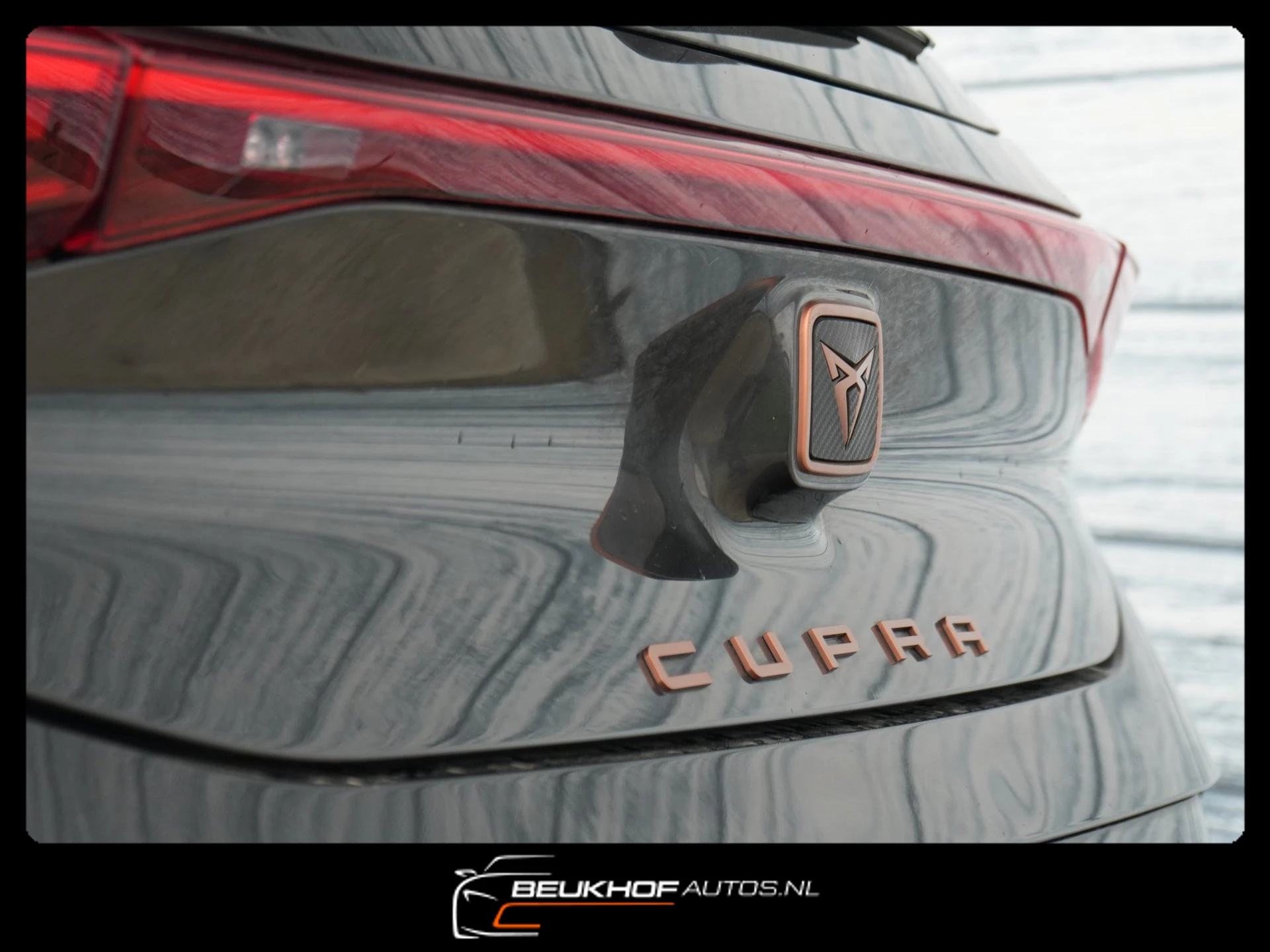 Hoofdafbeelding CUPRA Born