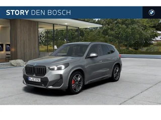 BMW X1 xDrive25e High Executive M Sport Automaat / Panoramadak / Trekhaak / Sportstoelen / M Adaptief onderstel / Comfort Access / Head-Up / Parking Assistant Plus / Adaptieve LED