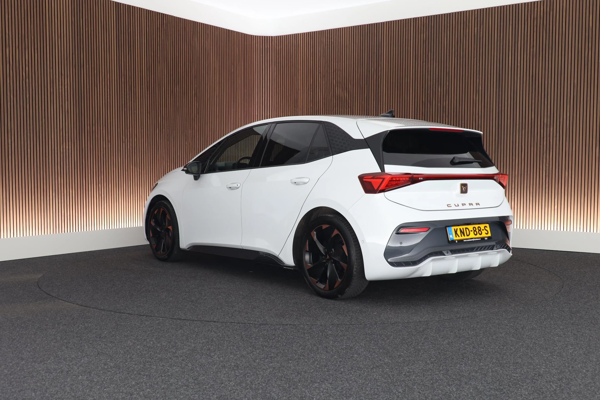 Hoofdafbeelding CUPRA Born