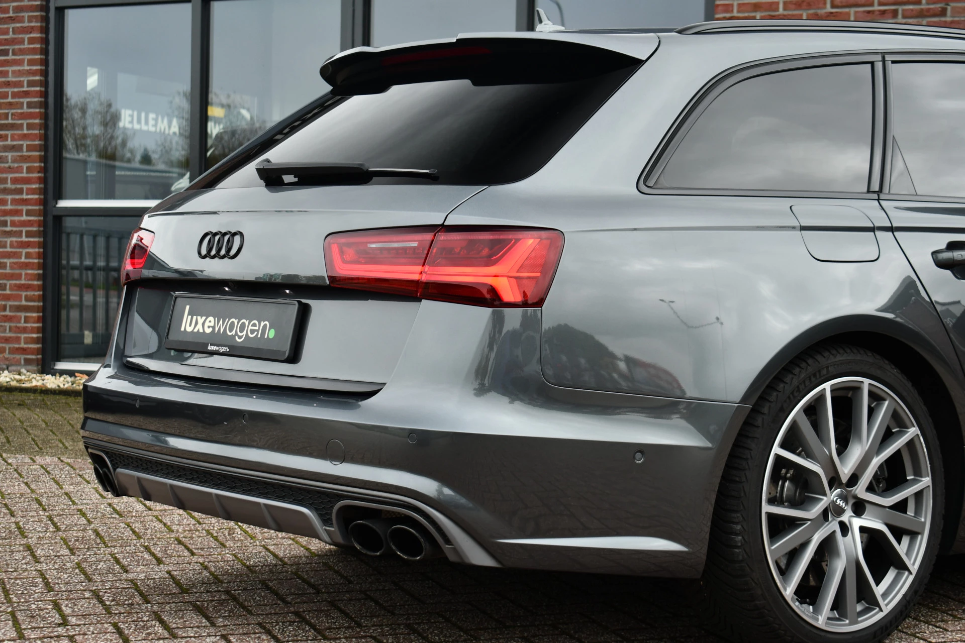 Hoofdafbeelding Audi S6