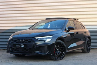 Hoofdafbeelding Audi A3 Audi A3 Sportback 45 TFSI e 3x S-Line | Panoramadak | RS Seats | Matrix| Sfeerverlichting | HUD | B&O | Elektrische kofferbak |
