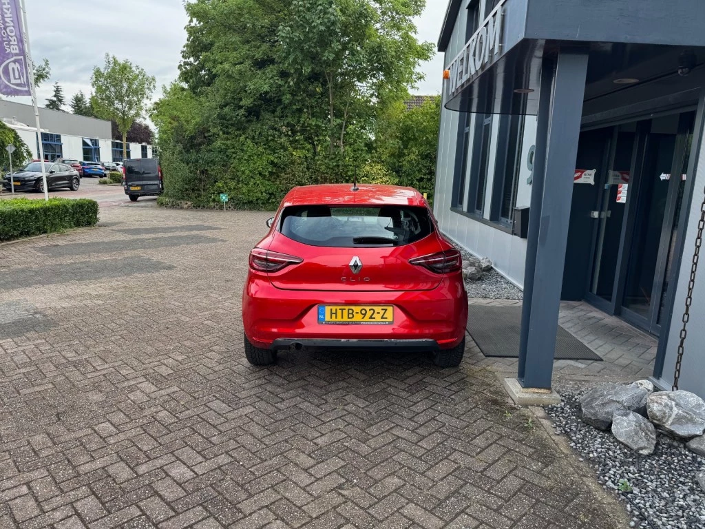 Hoofdafbeelding Renault Clio
