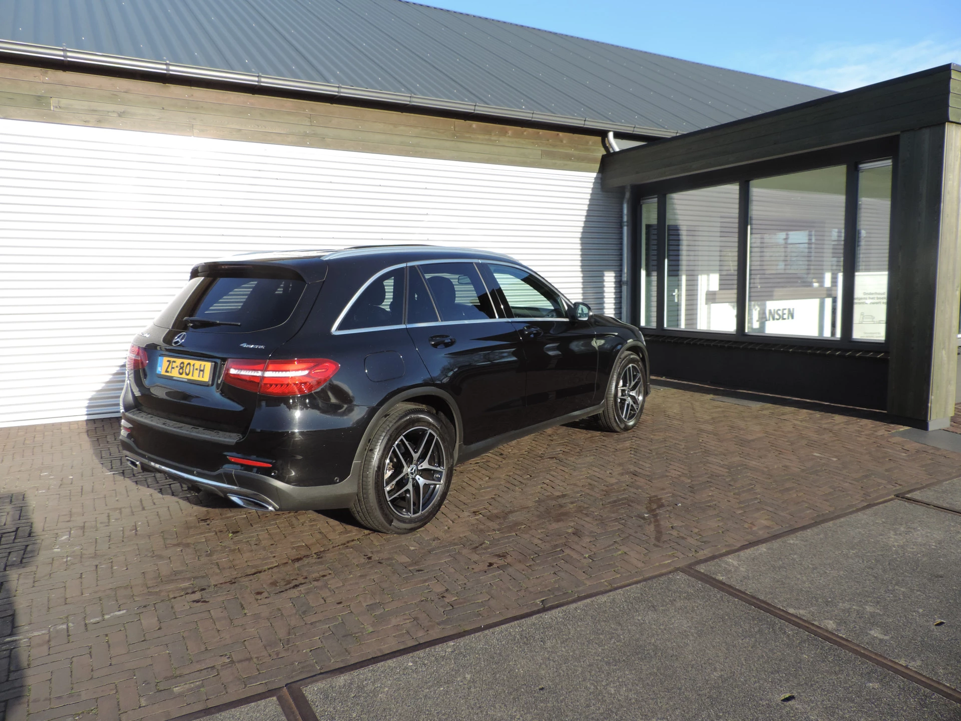Hoofdafbeelding Mercedes-Benz GLC