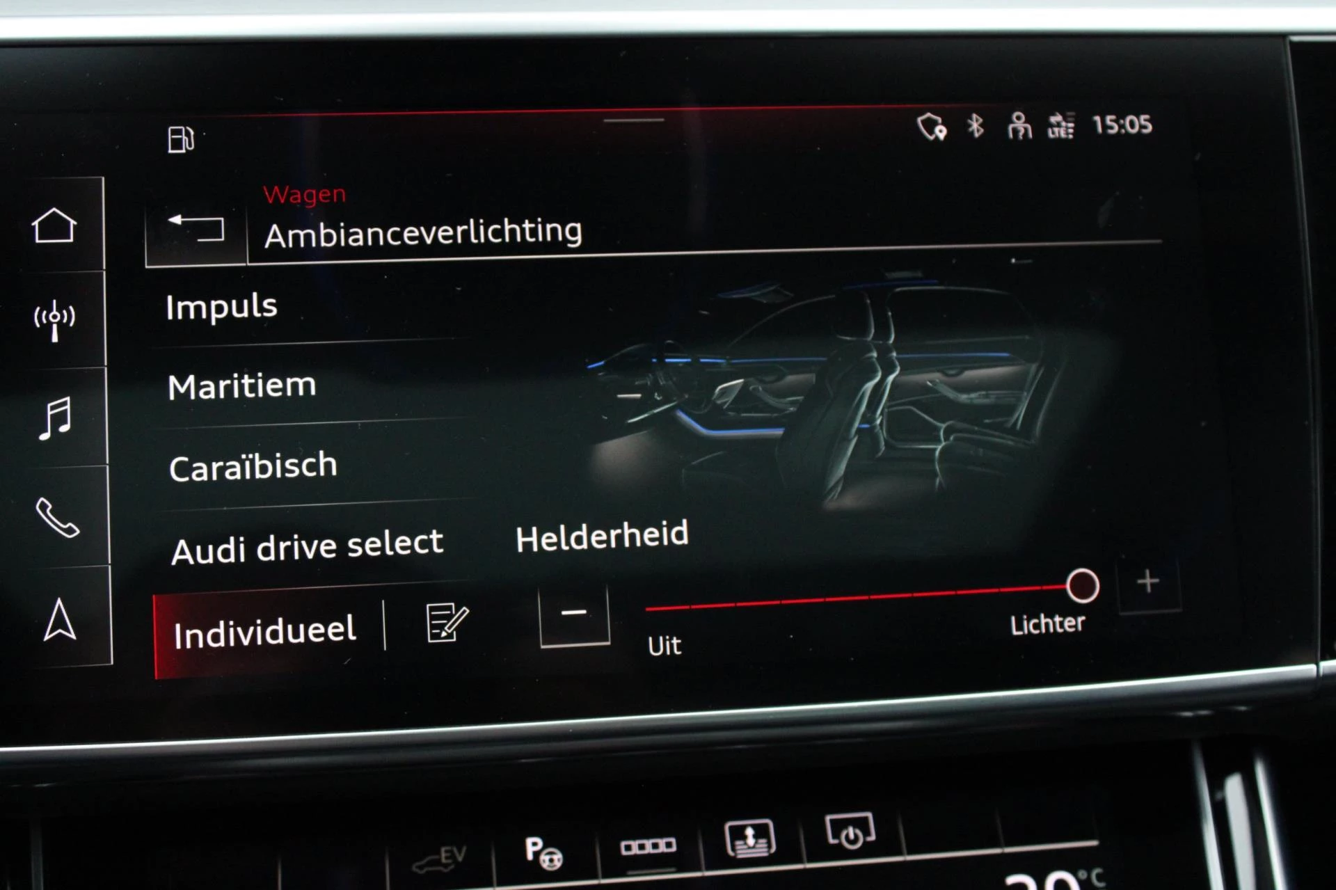 Hoofdafbeelding Audi A8