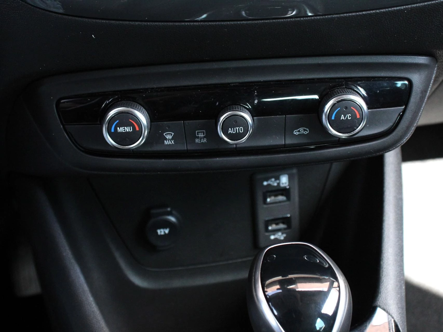 Hoofdafbeelding Opel Crossland