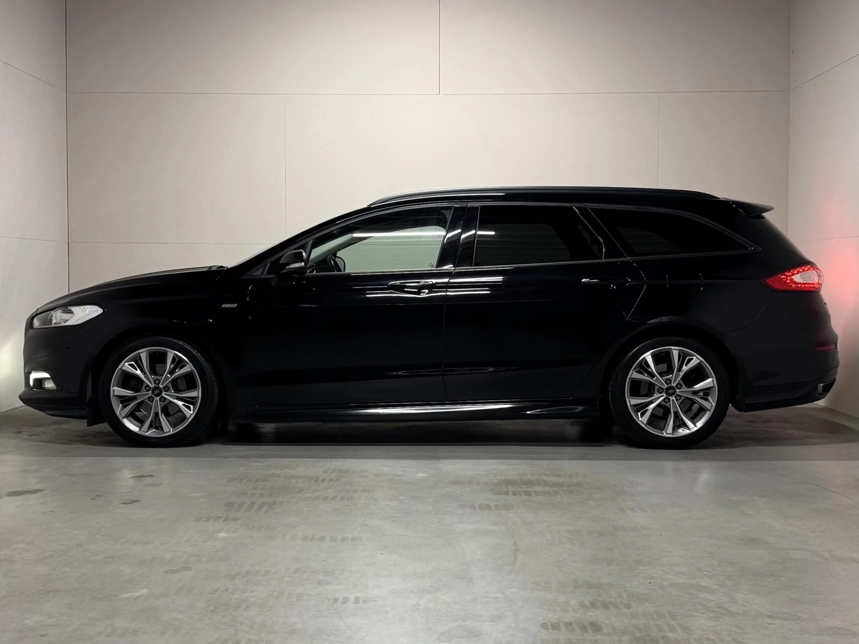 Hoofdafbeelding Ford Mondeo