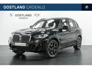 BMW X3 xDrive30e High Executive M Sport Automaat / Trekhaak / Panoramadak / Sportstoelen / Achteruitrijcamera / Adaptieve LED / Stoelverwarming