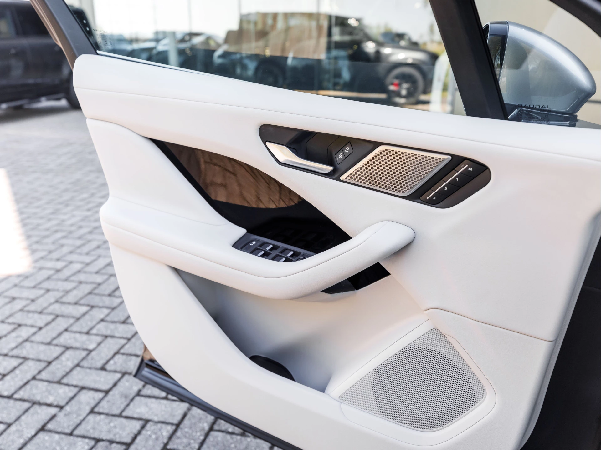 Hoofdafbeelding Jaguar I-PACE