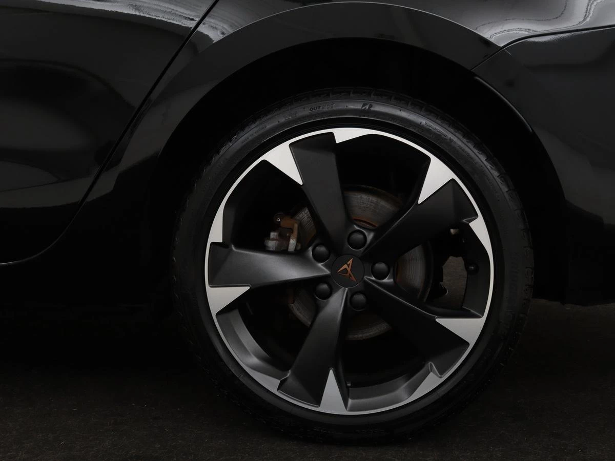 Hoofdafbeelding CUPRA Leon