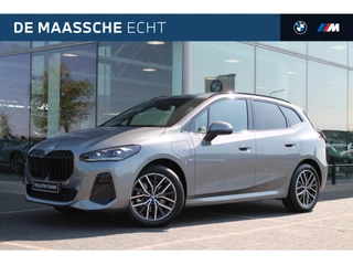 BMW 2 Serie Active Tourer 225e xDrive High Executive M Sport Automaat / Panoramadak / Trekhaak / Sportstoelen / M Adaptief onderstel / Head-Up / Adaptieve LED / Parking Assistant Plus