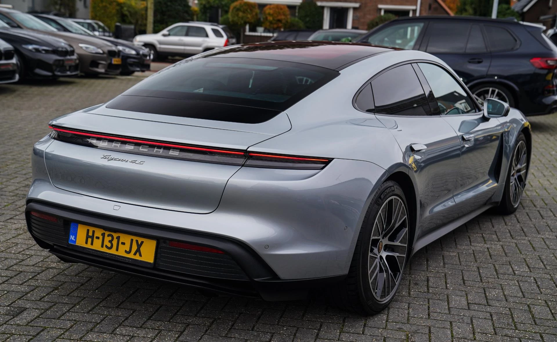 Hoofdafbeelding Porsche Taycan