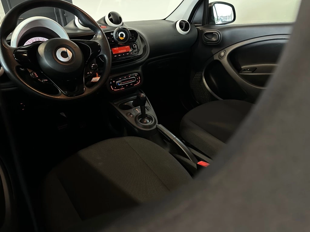 Hoofdafbeelding smart Forfour