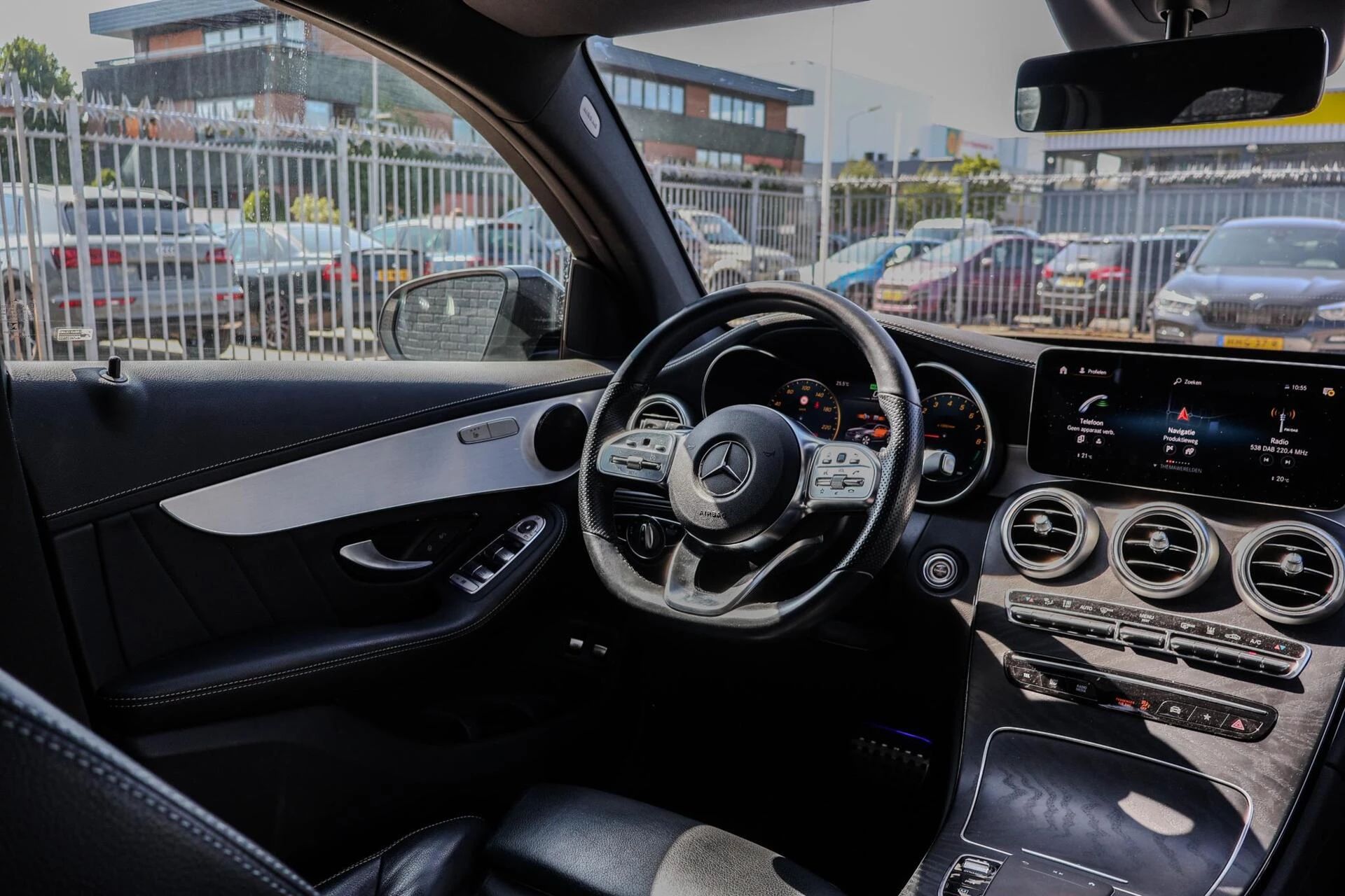 Hoofdafbeelding Mercedes-Benz GLC