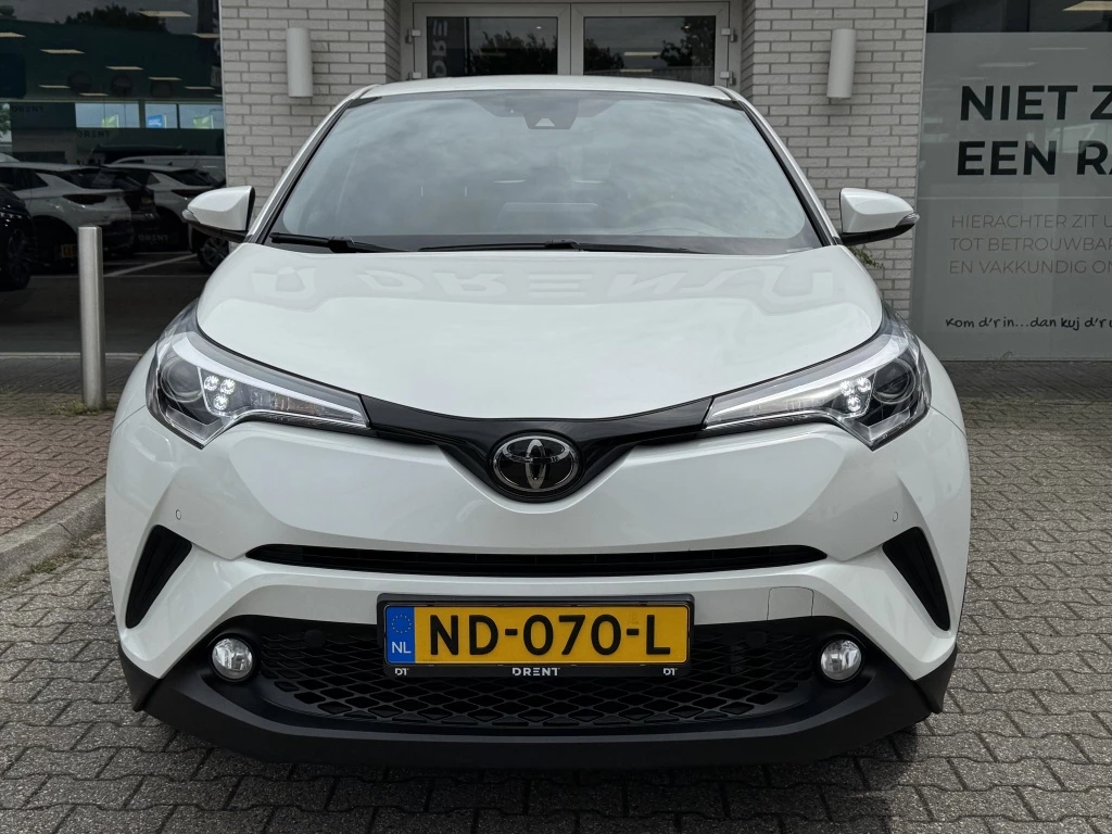 Hoofdafbeelding Toyota C-HR