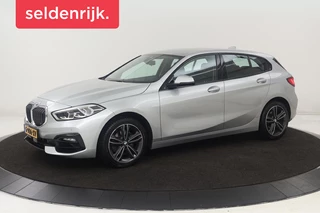 BMW 1-serie 118i Executive Edition | Sport Line | Carplay |  Full LED | Sportstoelen | Climate control | Navigatie | Parkeerhulp | Live Cockpit | Cruise control