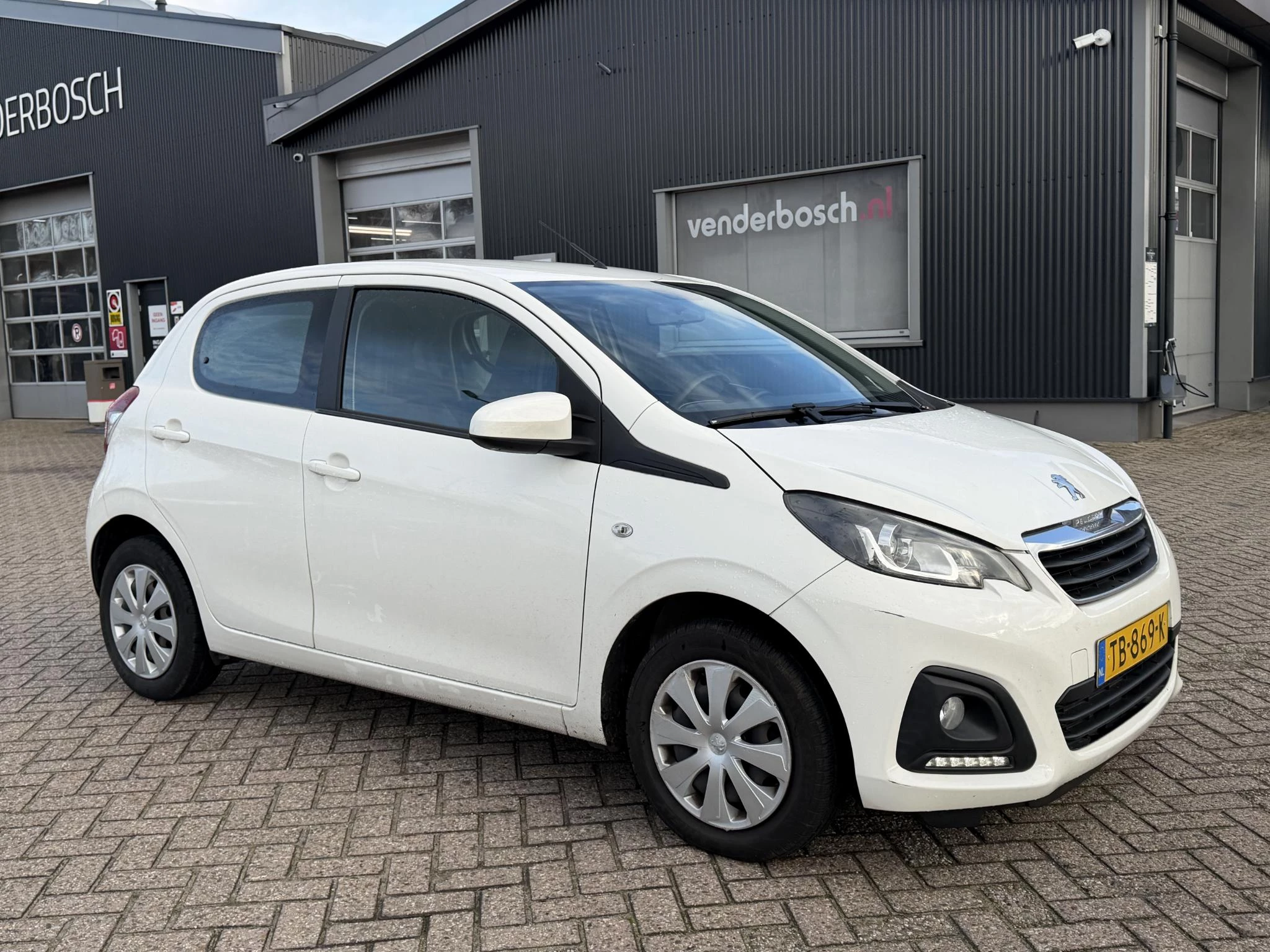 Hoofdafbeelding Peugeot 108