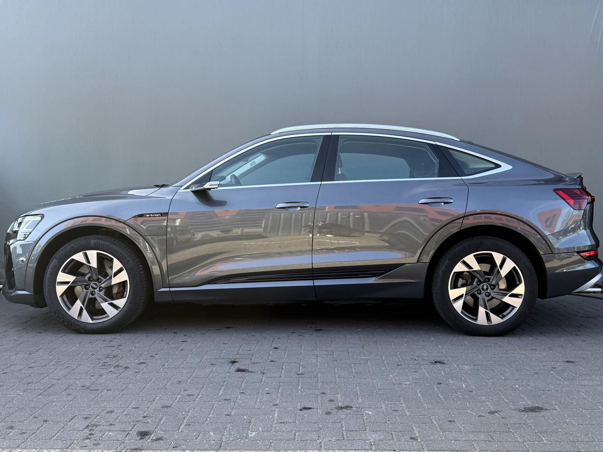 Hoofdafbeelding Audi e-tron