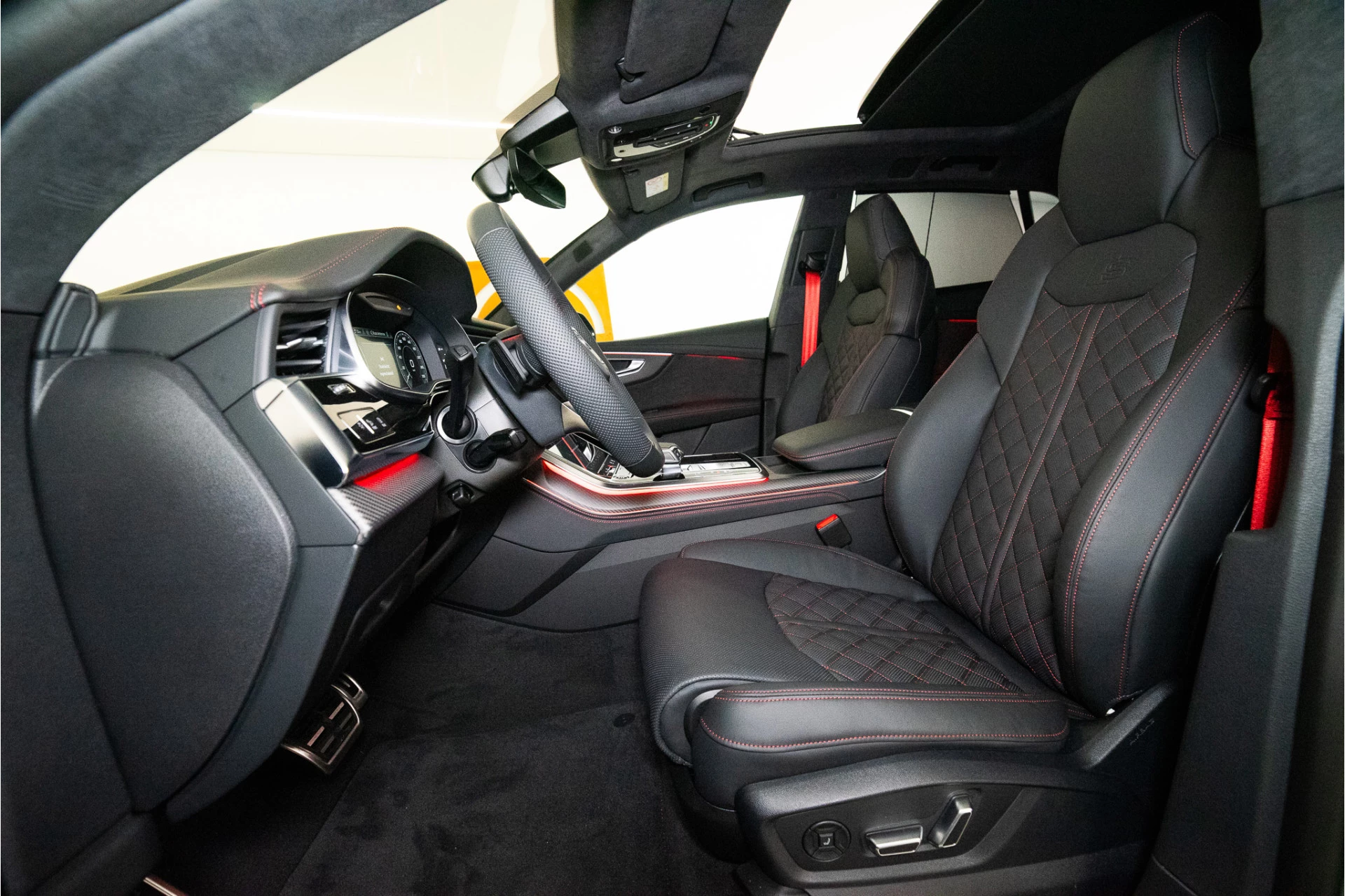 Hoofdafbeelding Audi Q8