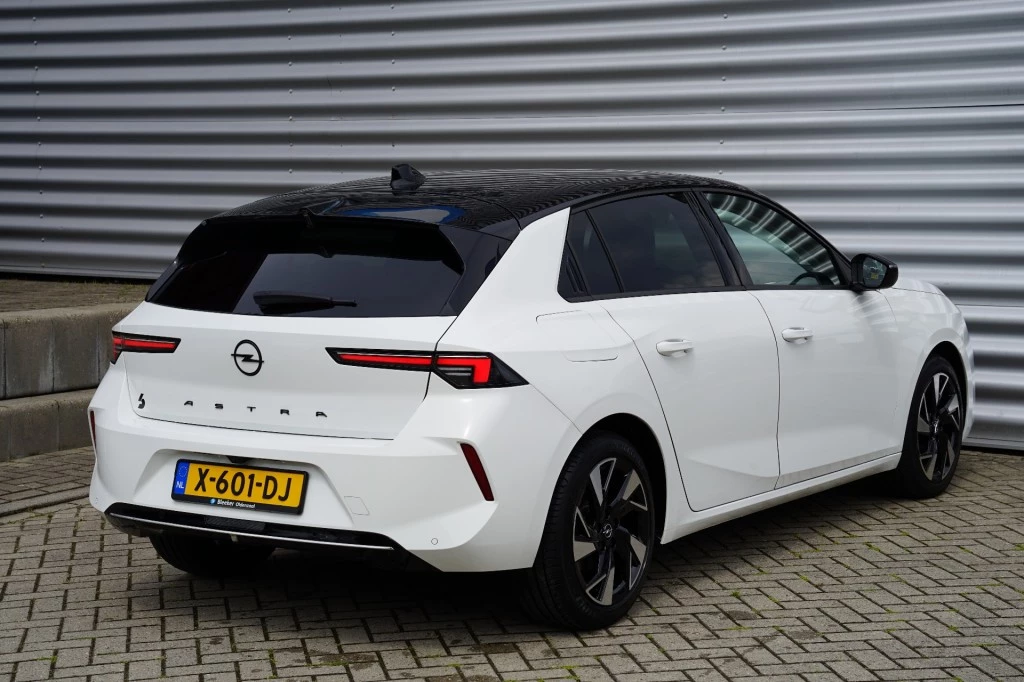Hoofdafbeelding Opel Astra