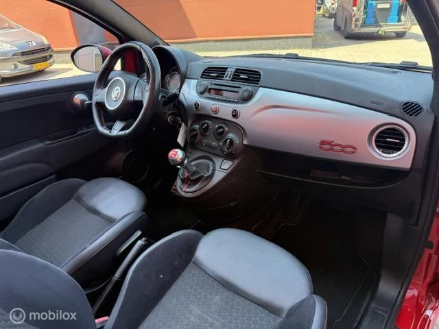 Hoofdafbeelding Fiat 500