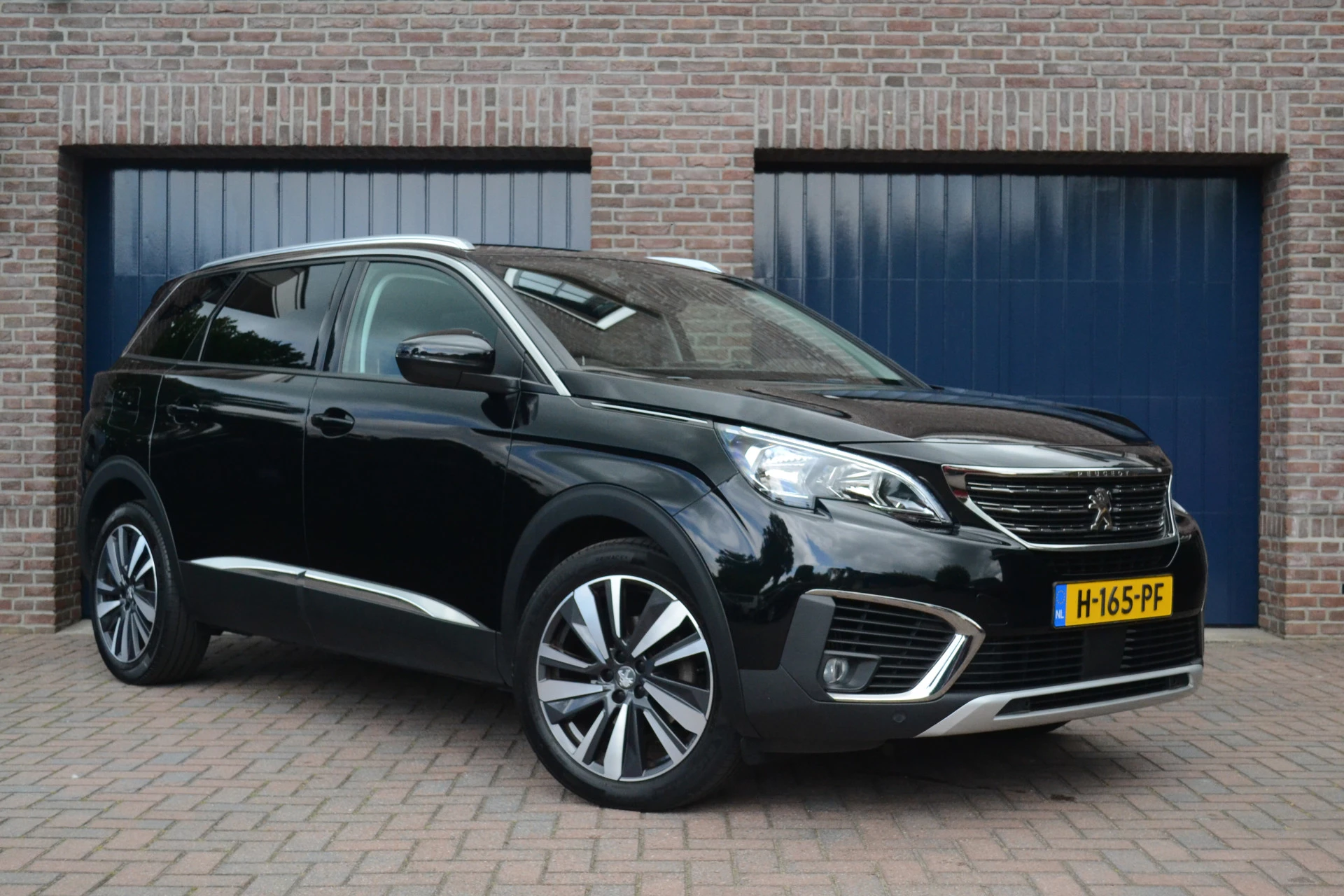 Hoofdafbeelding Peugeot 5008