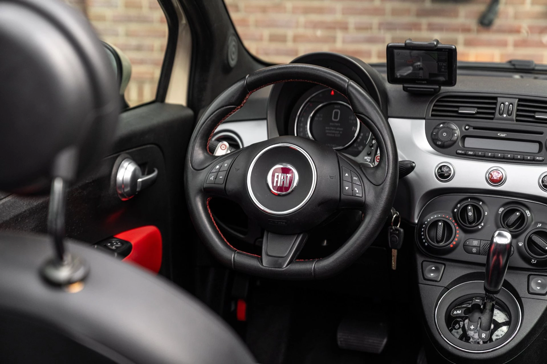 Hoofdafbeelding Fiat 500C