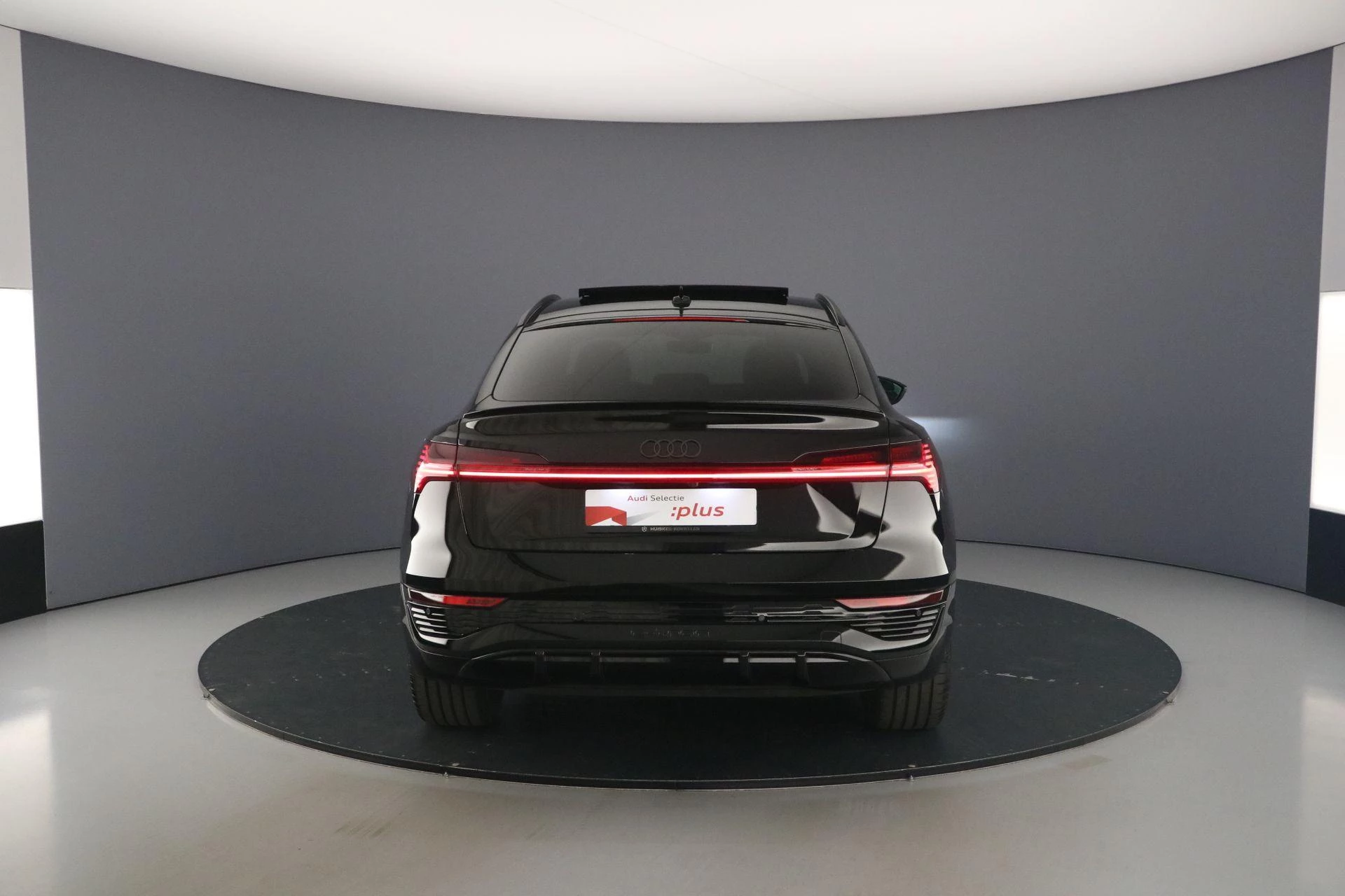Hoofdafbeelding Audi Q8 Sportback e-tron