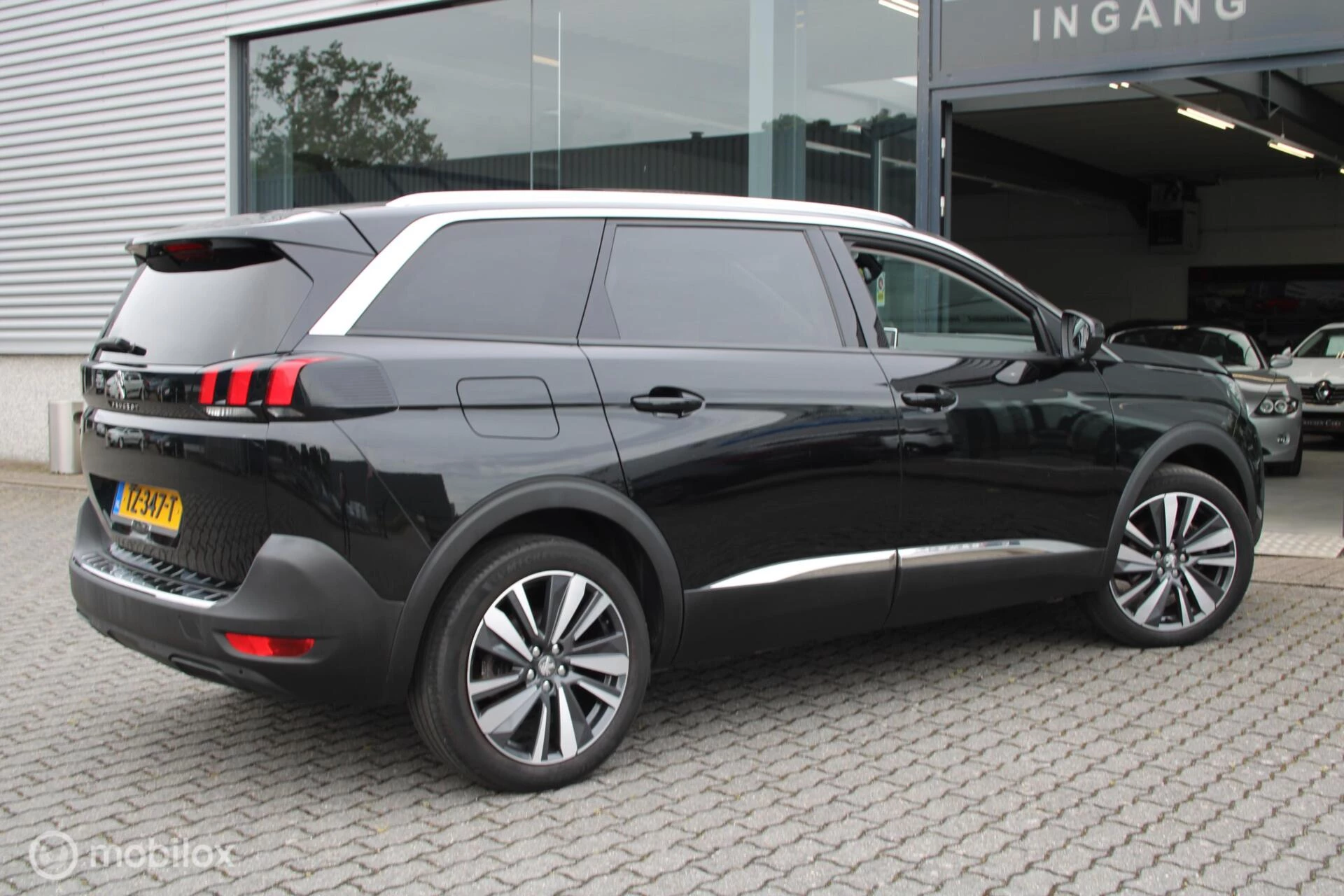 Hoofdafbeelding Peugeot 5008