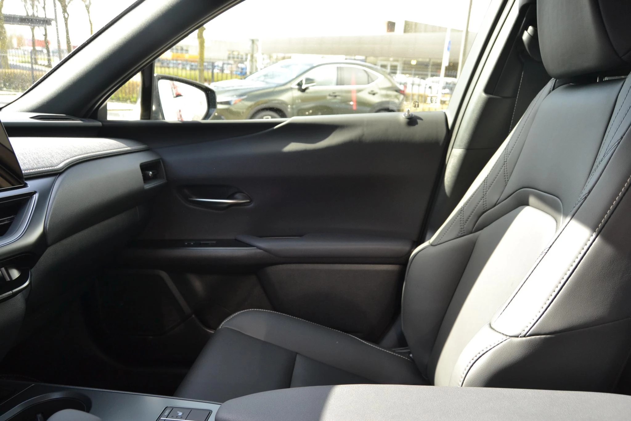 Hoofdafbeelding Lexus UX