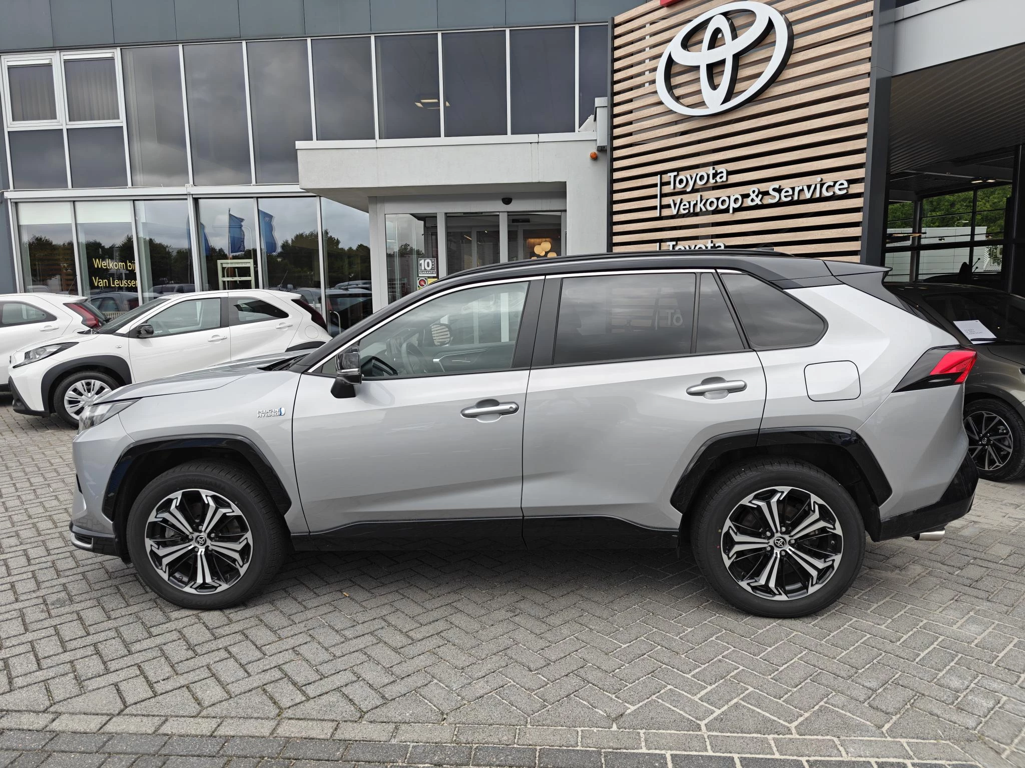 Hoofdafbeelding Toyota RAV4
