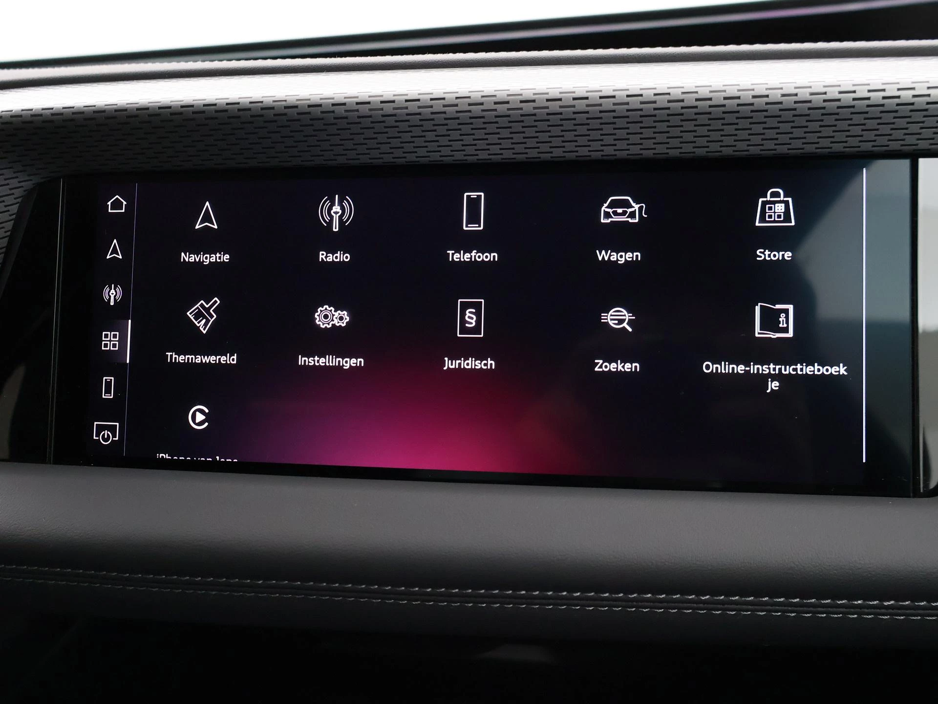 Hoofdafbeelding Audi A6 Avant e-tron