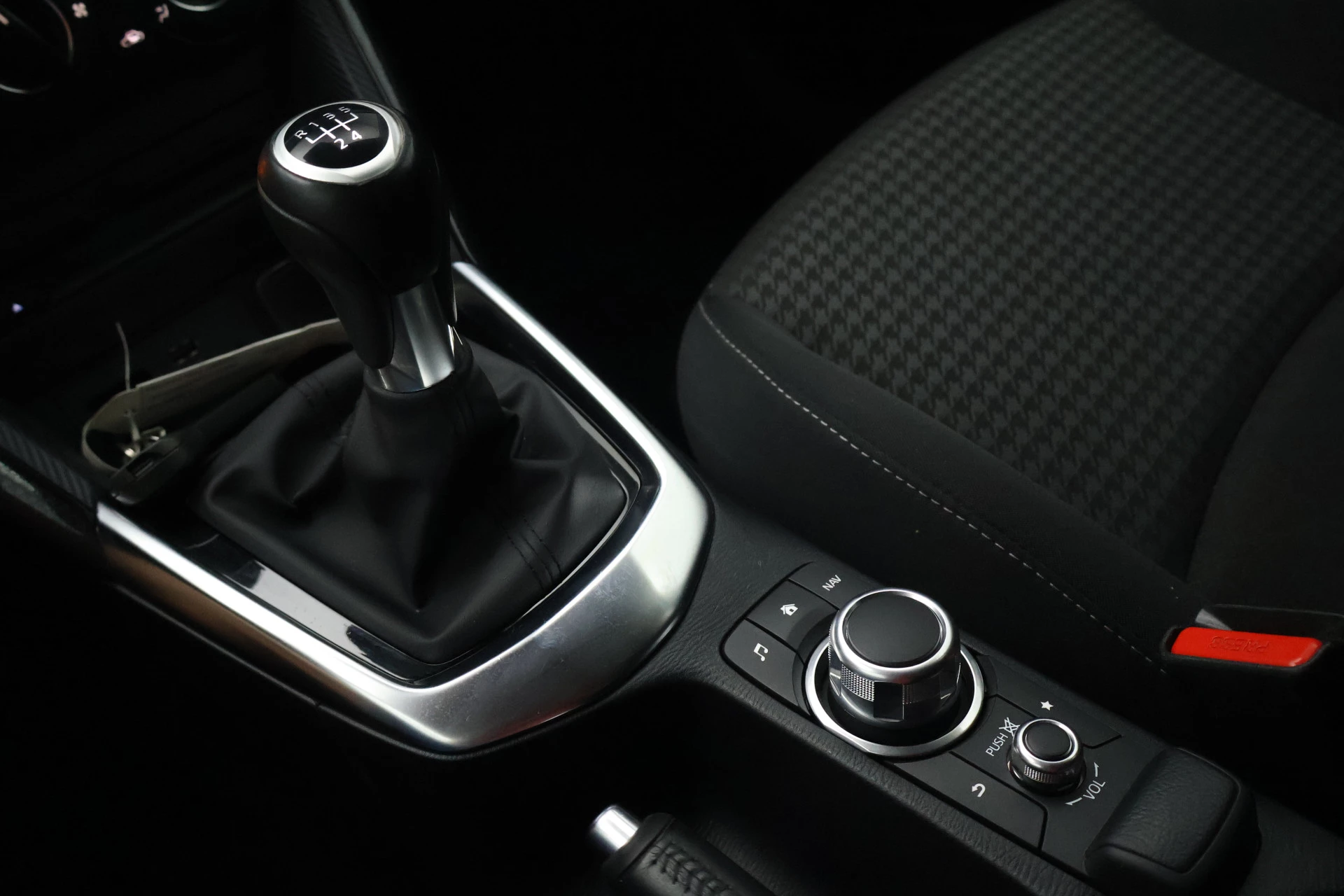 Hoofdafbeelding Mazda 2