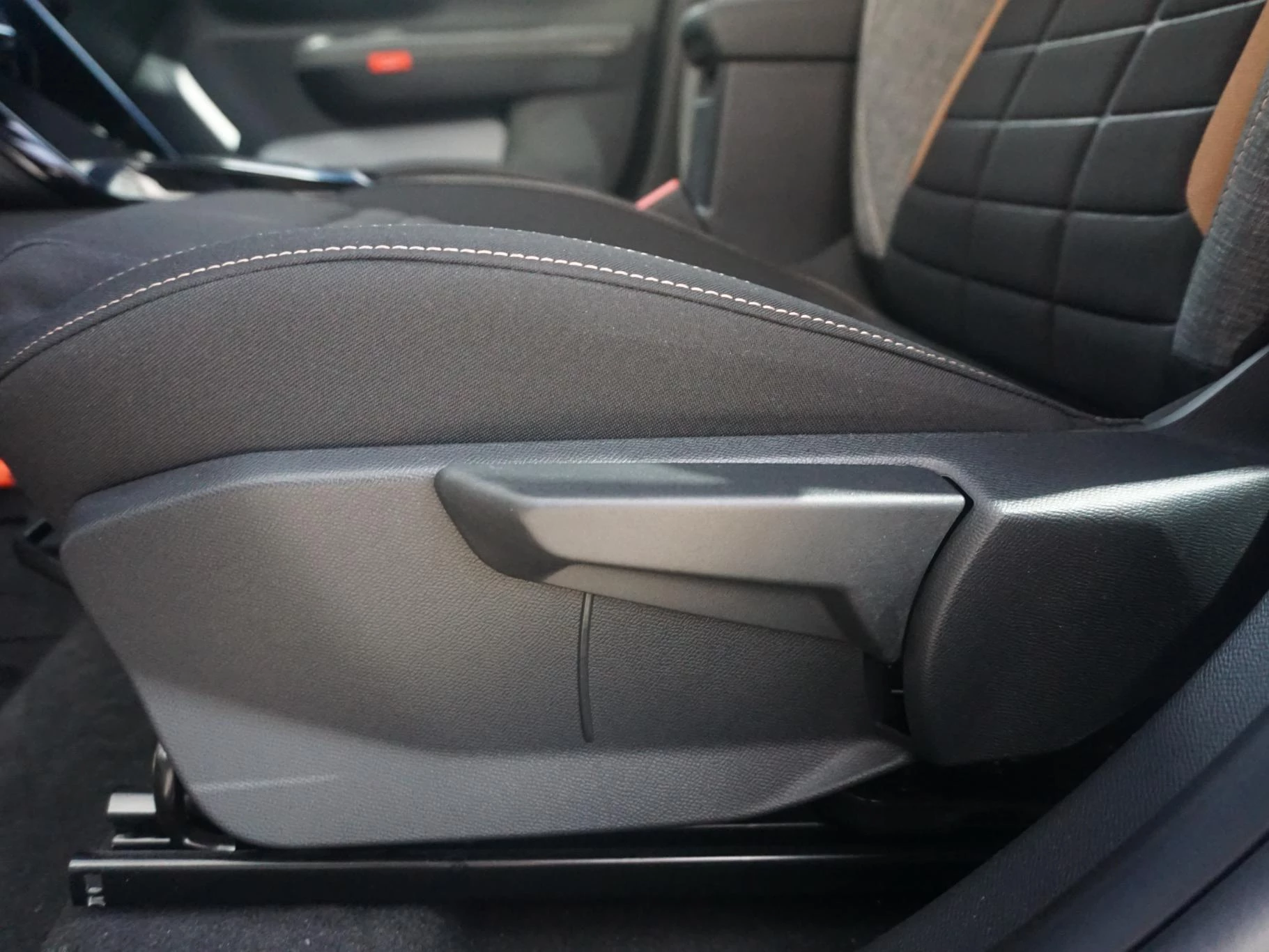 Hoofdafbeelding Citroën ë-C3 Aircross