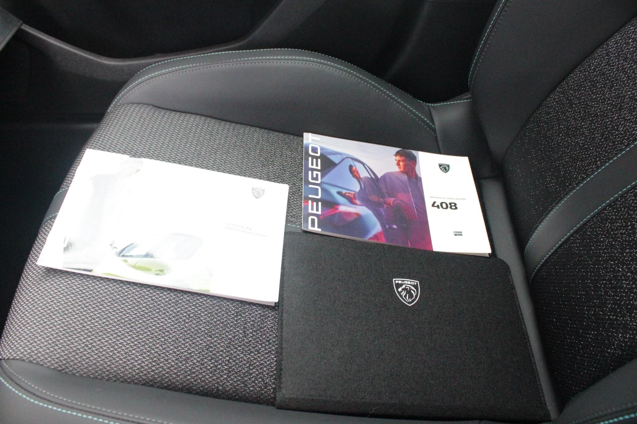 Hoofdafbeelding Peugeot 408