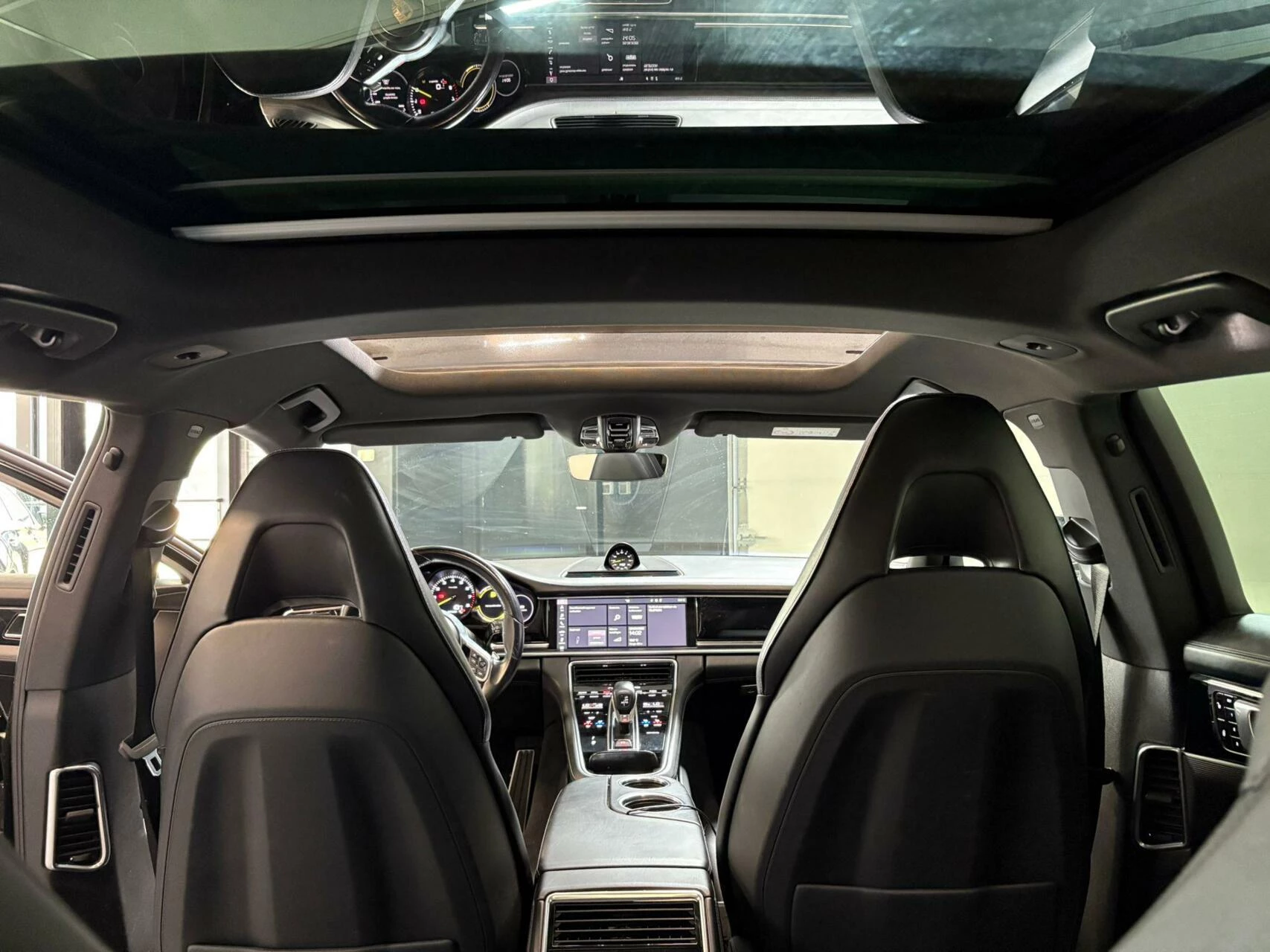Hoofdafbeelding Porsche Panamera