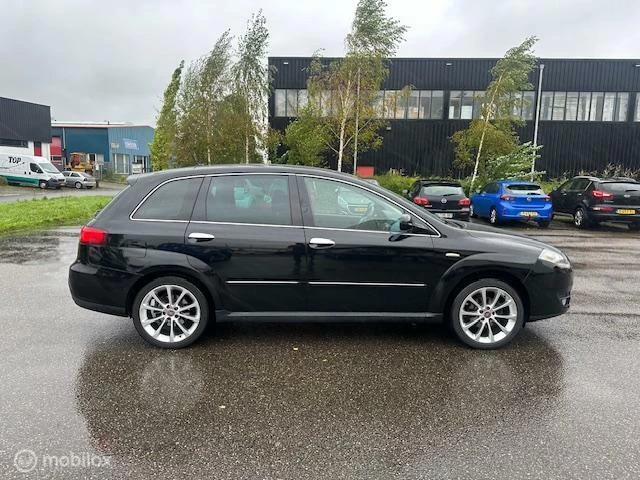 Hoofdafbeelding Fiat Croma