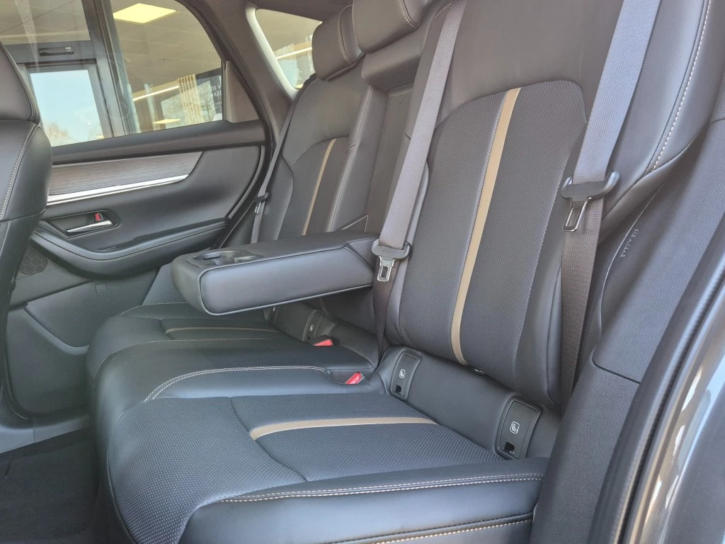 Hoofdafbeelding Mazda CX-60