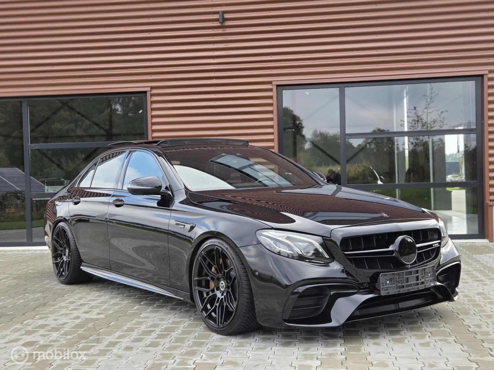 Hoofdafbeelding Mercedes-Benz E-Klasse