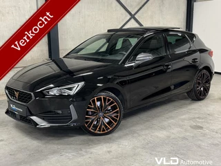 Hoofdafbeelding CUPRA Leon CUPRA Leon 1.4 e-Hybrid VZ Copper Edition Pano Sfeer Led DCC