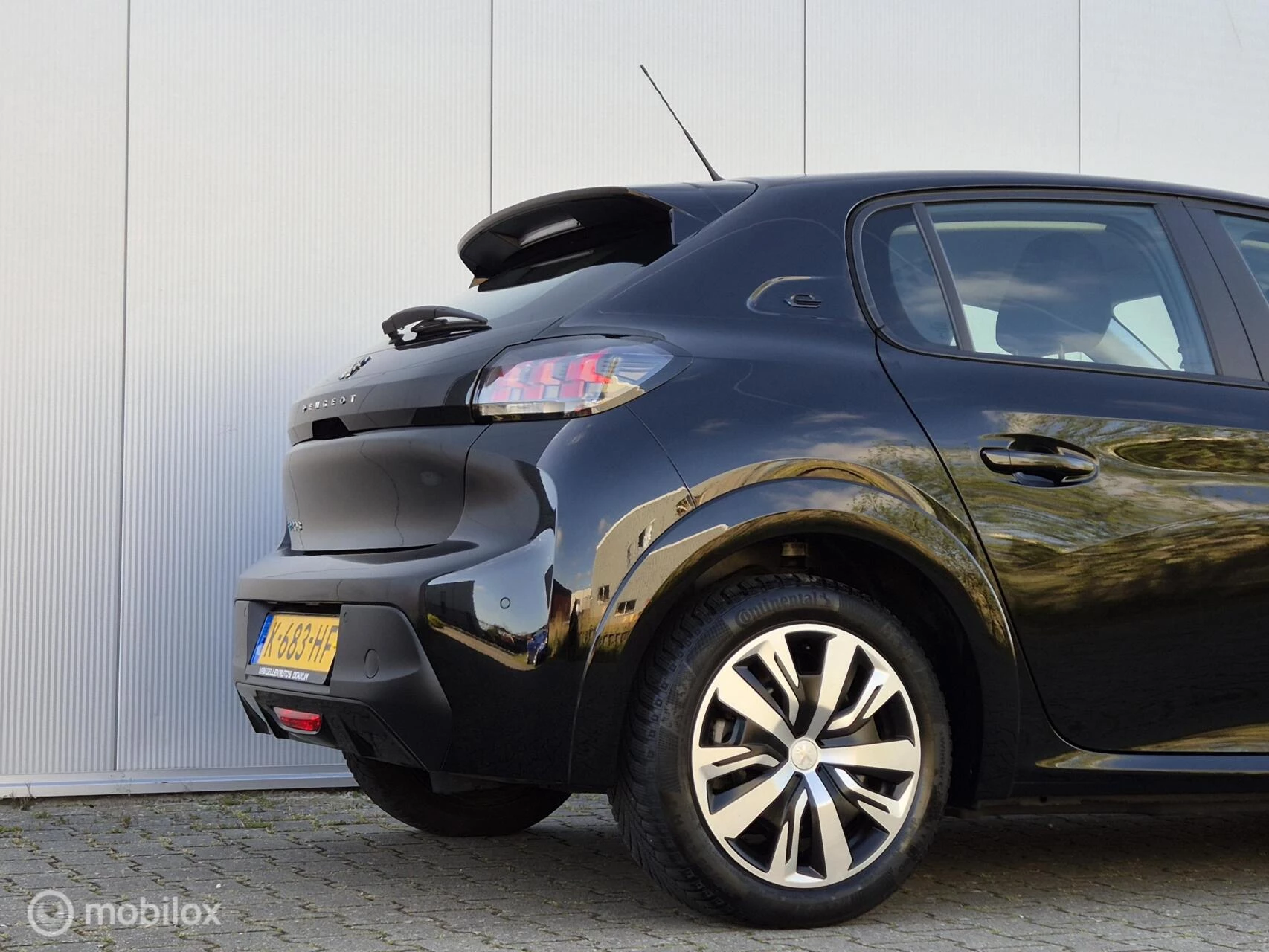 Hoofdafbeelding Peugeot e-208