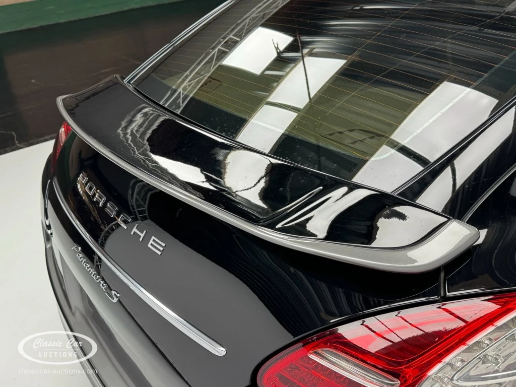 Hoofdafbeelding Porsche Panamera