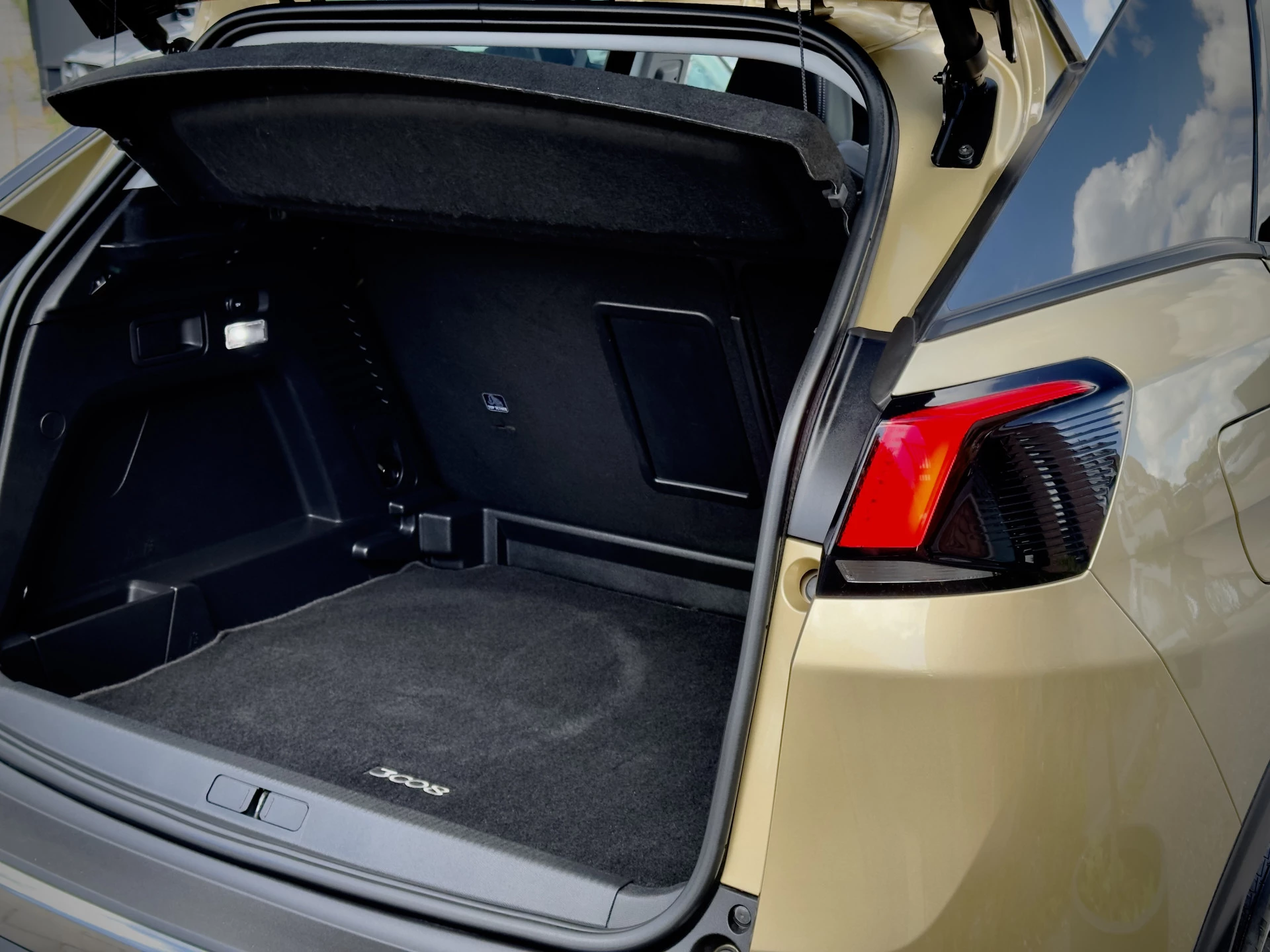 Hoofdafbeelding Peugeot 3008